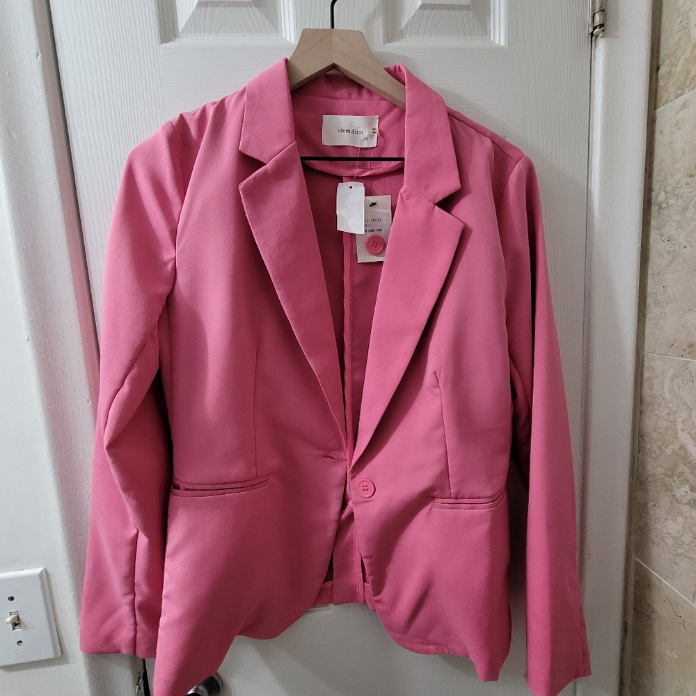 Pink blazer B5
